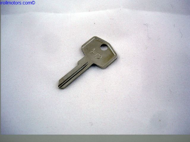 Key , Blank , 1800 , FS , Door / Trunk / Fuel
